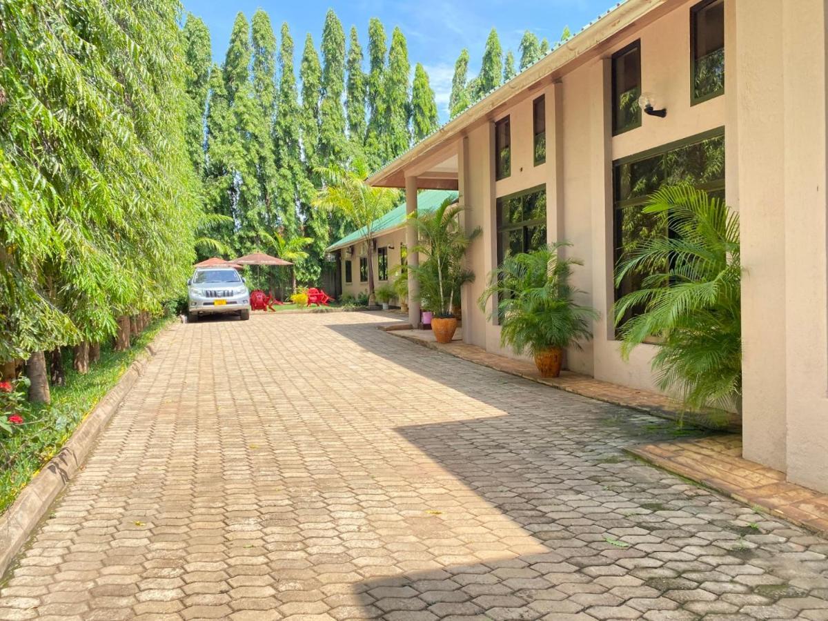 Sangana Lodge Μόσι Εξωτερικό φωτογραφία